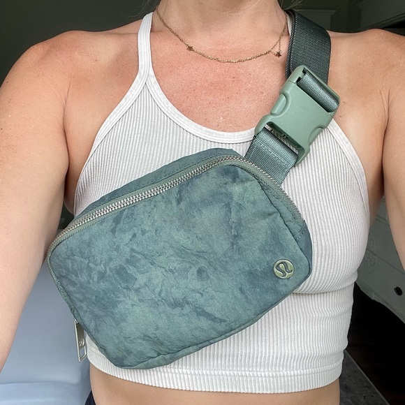 lululemon athletica Handbags - Lululemon Everywhere Belt Bag Aquila Green Twill Multi